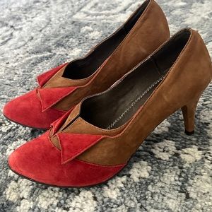 Pilcro Anthropologie Suede Heels Folded design brown red pumps shoes retro look
